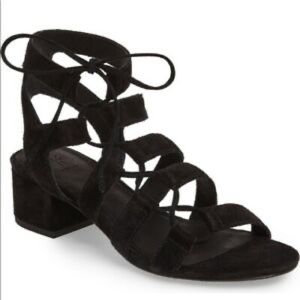 Brand New Frye Chrissy suede sandals size 7